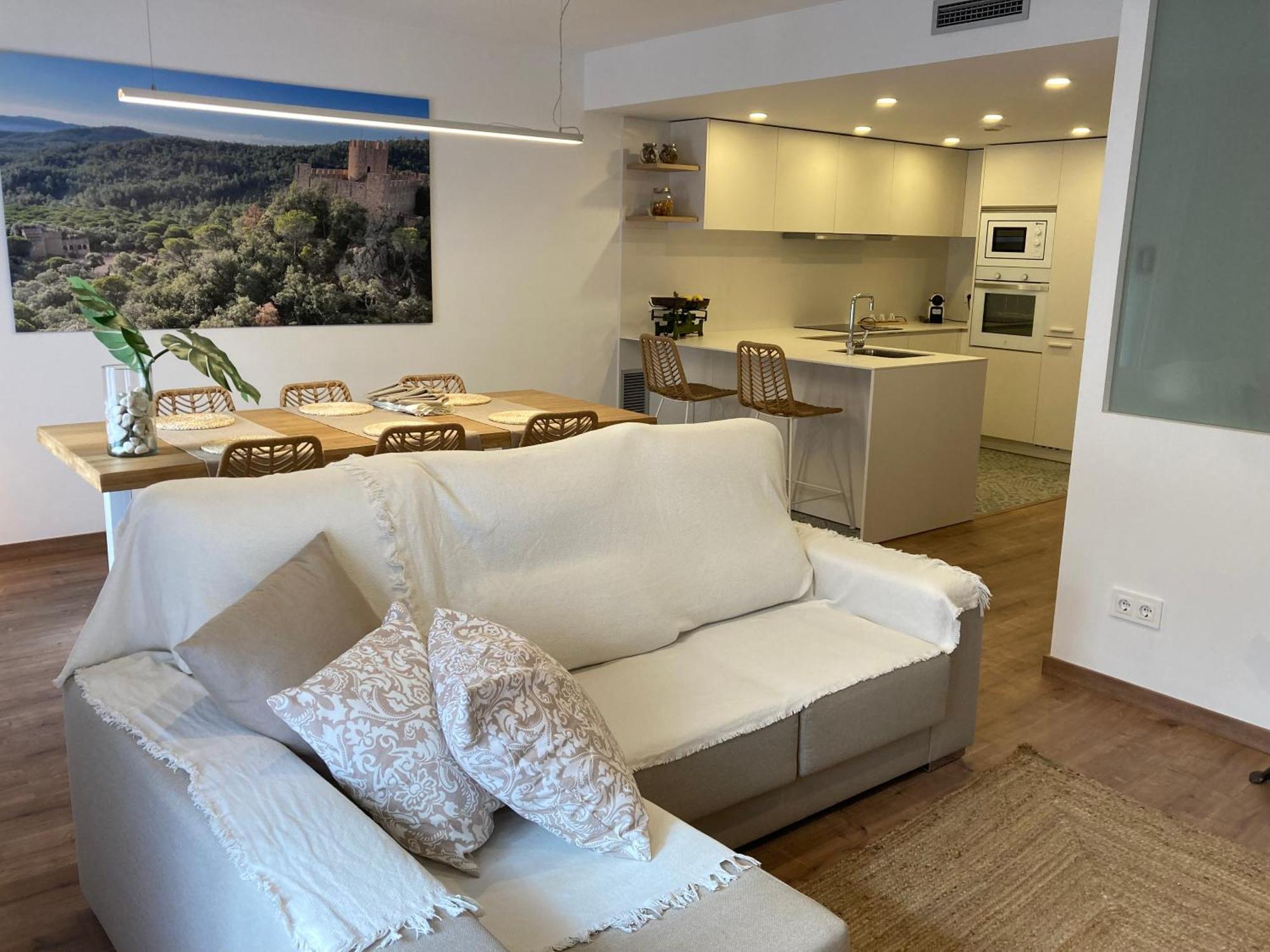 Apartamento Centrico, Climatizado Y Totalmente Equipado De 3 Habitaciones Para 6-7 Personas Santa Coloma De Farners Bagian luar foto